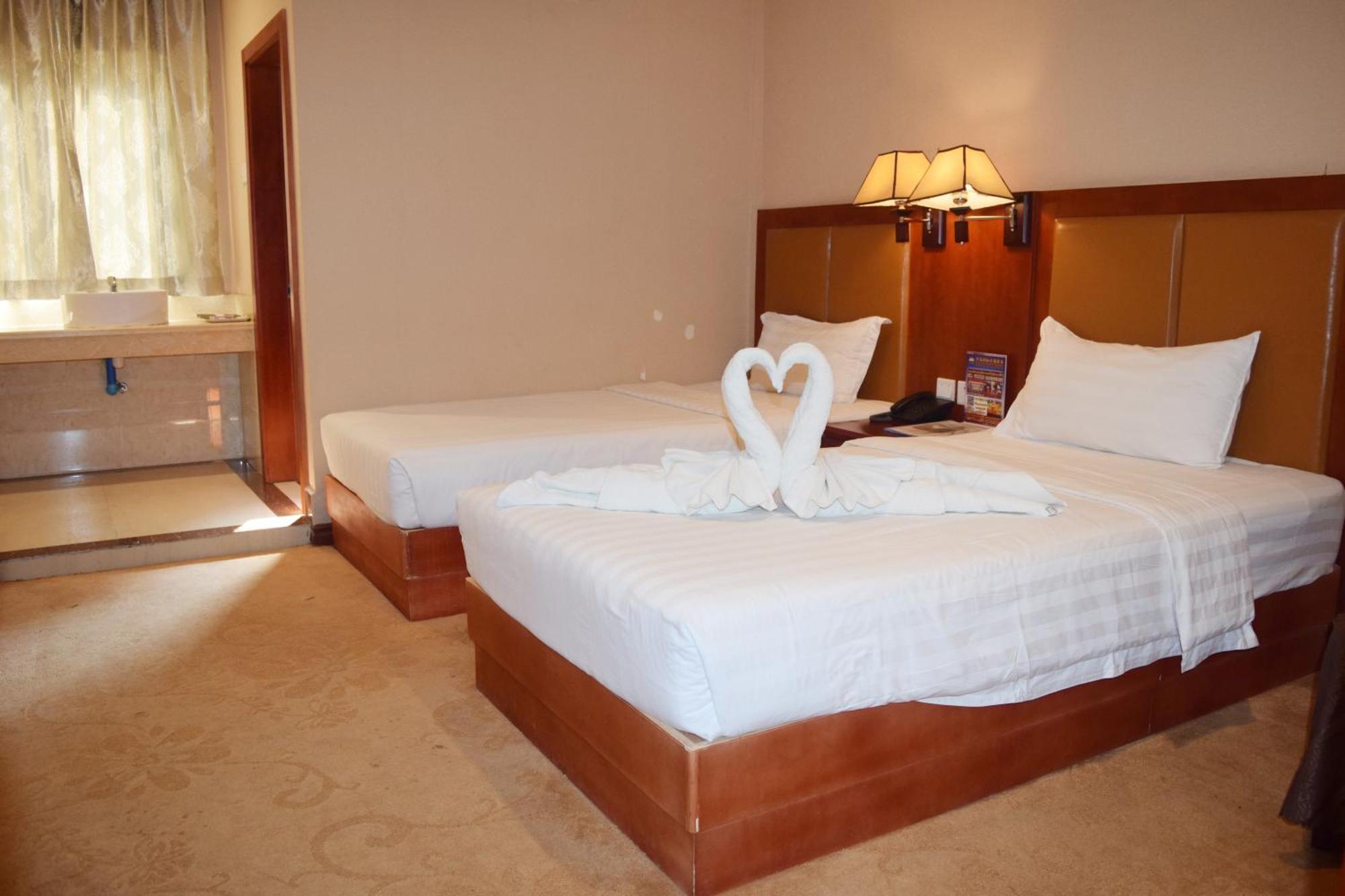 Dansavanh Vientiane Hotel Exterior photo